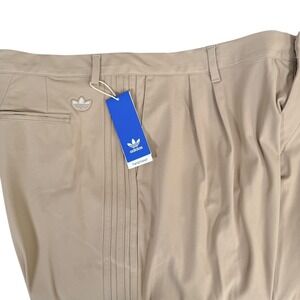 NEW Adidas Originals Twistknit Pleated Golf Shorts Hemp Beige JH3891 Mens 32 $80